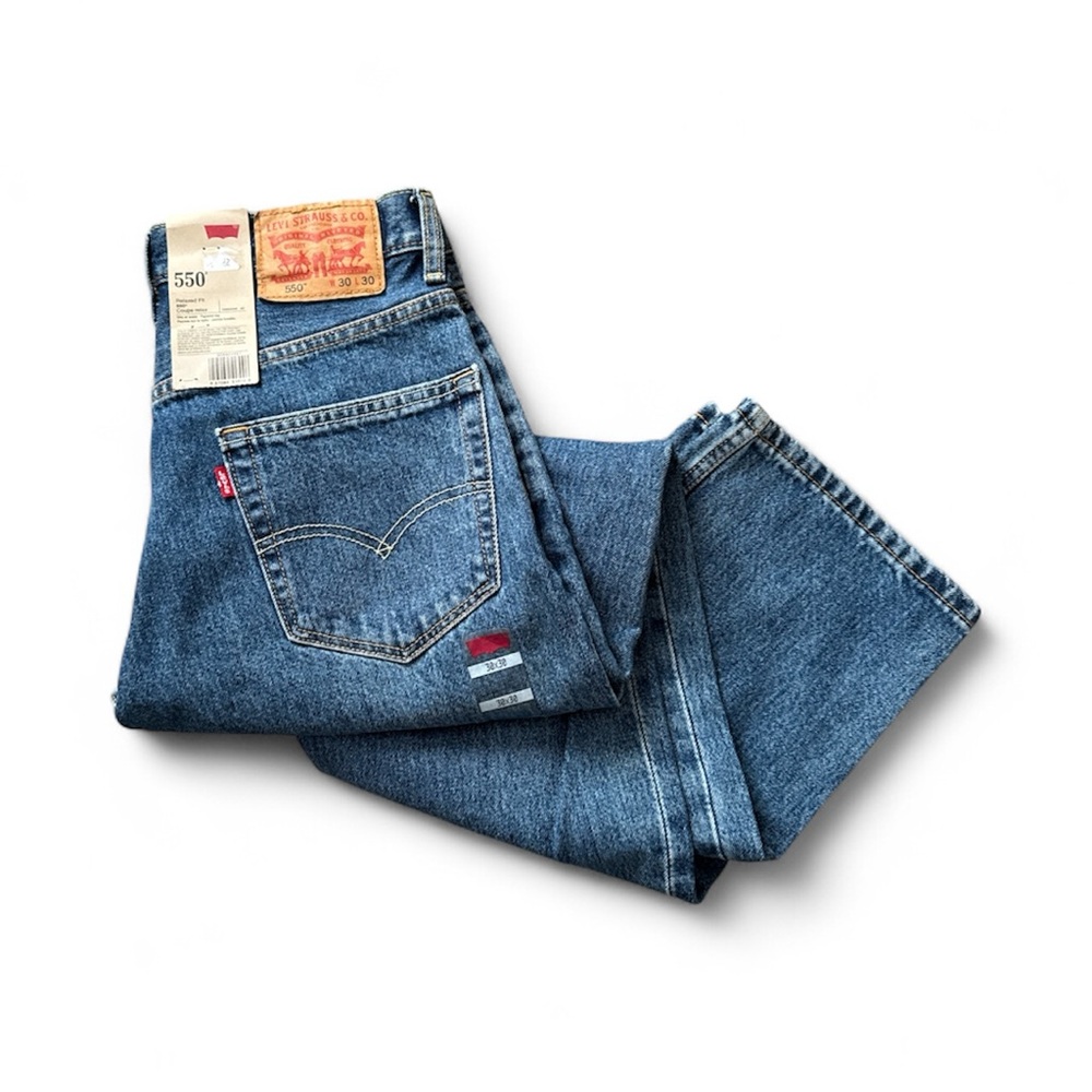 New Jean Levi's 550 Relaxed fit W30L30